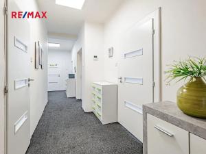 Prodej vily, České Velenice, Komenského, 247 m2