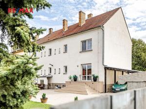 Prodej rodinného domu, České Velenice, Komenského, 247 m2