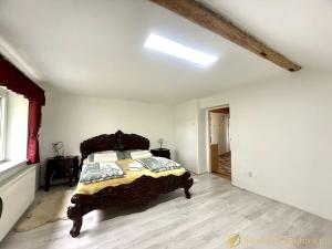 Prodej rodinného domu, Straky, 122 m2