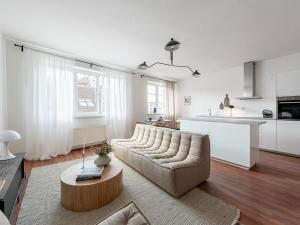 Pronájem bytu 2+kk, Praha - Libeň, Na žertvách, 62 m2