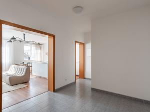 Pronájem bytu 2+kk, Praha - Libeň, Na žertvách, 62 m2