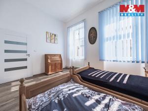 Pronájem bytu 3+1, Chomutov, Ruská, 92 m2