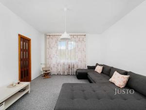 Pronájem bytu 2+1, Adamov, Komenského, 53 m2