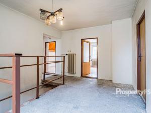 Prodej rodinného domu, Janovice, 250 m2