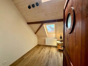 Pronájem rodinného domu, Stará Huť, 290 m2