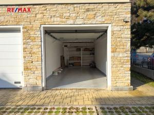 Pronájem bytu 3+kk, Praha - Lysolaje, Lysolajské údolí, 70 m2