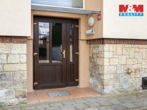 Prodej bytu 1+kk, Louny, U Spravedlnosti, 32 m2