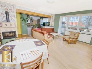 Prodej ubytování, Jeníkovice, 228 m2