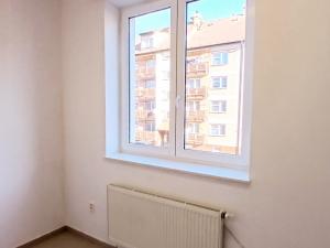 Pronájem obchodního prostoru, Pelhřimov, U Rendlíku, 75 m2