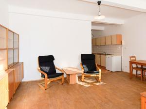 Pronájem kanceláře, Praha - Vinohrady, Benešovská, 38 m2