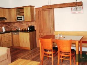 Pronájem bytu 2+kk, Plzeň, Na Roudné, 46 m2