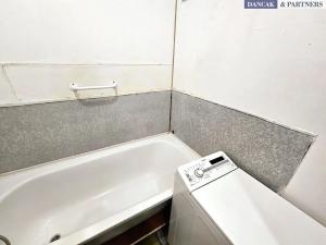 Pronájem bytu 1+1, Ostrava, Výškovická, 36 m2