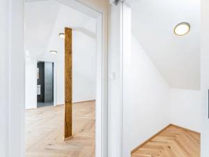 Prodej bytu 4+kk, Praha - Vršovice, Žitomírská, 103 m2