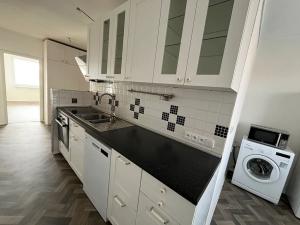 Pronájem bytu 2+1, Chomutov, 17. listopadu, 58 m2