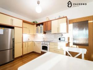 Pronájem bytu 2+kk, Rajhrad, Klášterní Dvůr, 60 m2