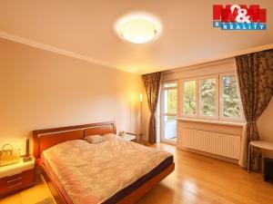 Prodej bytu 3+1, Praha - Dejvice, Mydlářka, 105 m2