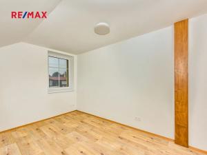 Pronájem rodinného domu, Zruč-Senec, U pomníku, 130 m2