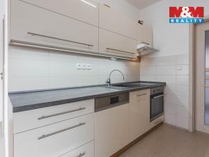 Prodej bytu 3+1, Klatovy - Klatovy IV, Školní, 81 m2