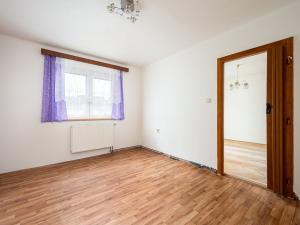 Prodej bytu 2+1, Rybitví, Školní, 52 m2