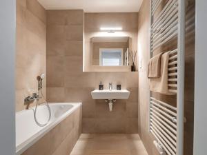 Pronájem bytu 3+kk, Praha - Vysočany, Hindlova, 63 m2