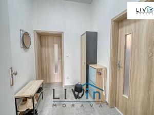 Prodej bytu 3+1, Olomouc, tř. Svornosti, 59 m2