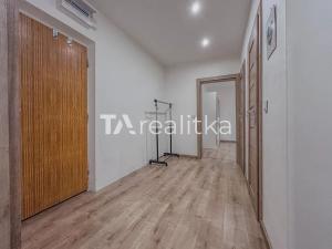 Pronájem bytu 2+1, Orlová, Kpt. Jaroše, 53 m2