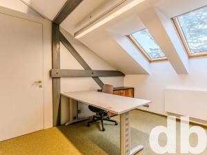 Pronájem kanceláře, Cheb, 26. dubna, 260 m2