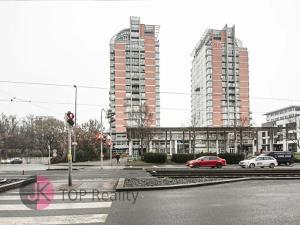 Pronájem bytu 1+kk, Praha - Strašnice, Vinohradská, 41 m2