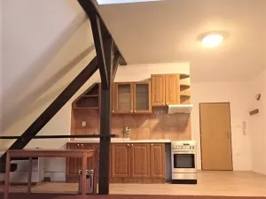 Pronájem bytu 1+kk, Kroměříž, Riegrovo náměstí, 51 m2