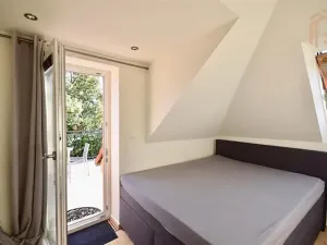 Pronájem bytu 3+kk, Praha - Radlice, Na Farkáně III, 82 m2