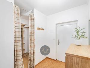 Prodej bytu 1+kk, Holubice, Lesní, 41 m2