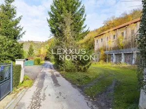 Prodej pozemku pro bydlení, Praha - Troja, V Podhoří, 1763 m2