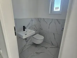 Pronájem rodinného domu, Milovice, Platanová, 137 m2