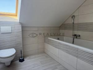 Pronájem bytu 3+1, České Budějovice, Jubilejní, 138 m2