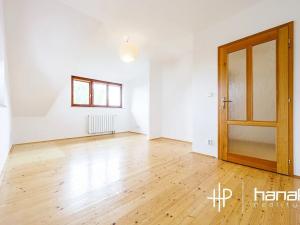 Prodej rodinného domu, Hněvotín, 240 m2