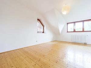 Prodej rodinného domu, Hněvotín, 240 m2