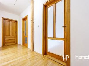 Prodej rodinného domu, Hněvotín, 240 m2