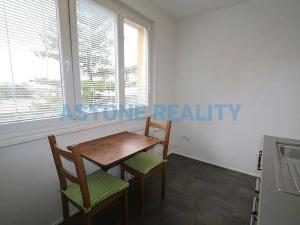 Pronájem bytu 2+1, Praha - Záběhlice, Jahodová, 52 m2
