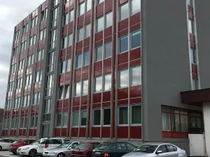 Pronájem obchodního prostoru, Chrudim, Tovární, 20 m2