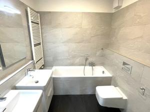 Pronájem bytu 3+kk, Praha - Krč, Pacovská, 68 m2