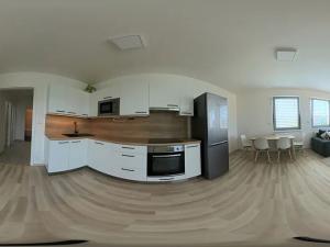 Pronájem bytu 3+kk, Praha - Krč, Pacovská, 68 m2