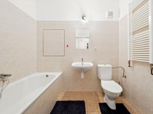 Prodej bytu 1+1, Týnec nad Sázavou - Brodce, Na Kněžině, 39 m2