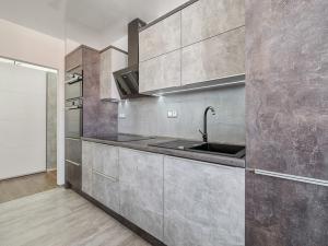 Prodej bytu 3+kk, Dobruška, Šubertovo nám., 75 m2