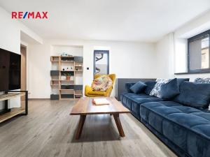 Prodej rodinného domu, Velká Dobrá, Pražská, 182 m2