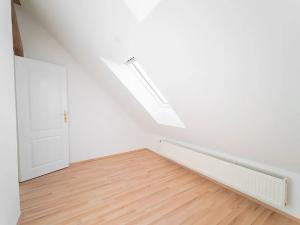 Pronájem bytu 3+kk, Praha, Na Švihance, 109 m2