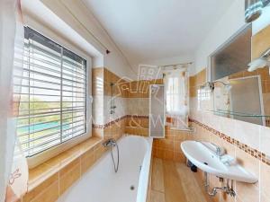 Prodej rodinného domu, Zdiby, 260 m2