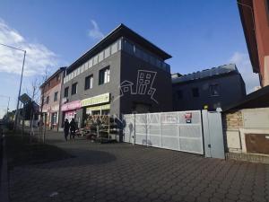 Pronájem bytu 4+kk, Praha - Horní Počernice, Náchodská, 124 m2