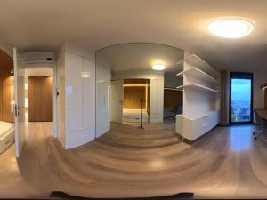 Pronájem bytu 4+kk, Praha - Radlice, Radlická, 119 m2