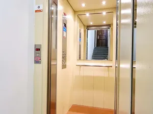 Pronájem bytu 2+1, Praha - Nové Město, Ke Karlovu, 54 m2