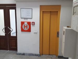 Pronájem kanceláře, Praha - Nové Město, Hybernská, 17 m2